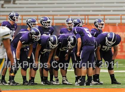 Thumbnail 2 in Ravena-Coeymans-Selkirk vs. Watertown (Syracuse Kickoff Classic ) photogallery.