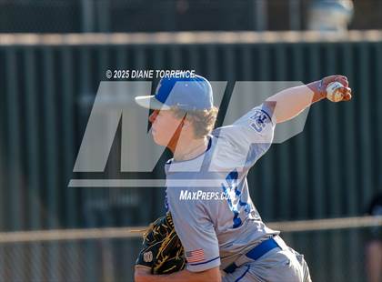 Thumbnail 3 in Santa Margarita @ Villa Park photogallery.