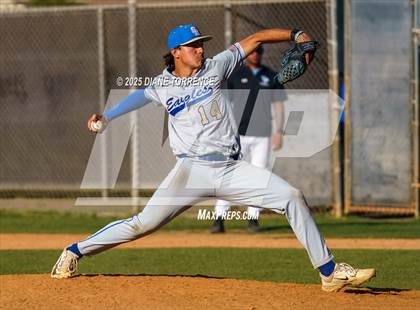 Thumbnail 3 in Santa Margarita @ Villa Park photogallery.