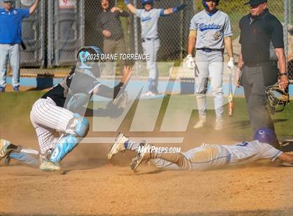 Thumbnail 3 in Santa Margarita @ Villa Park photogallery.