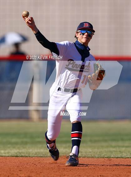 Thumbnail 2 in Mountain Pointe @ Pinnacle photogallery.