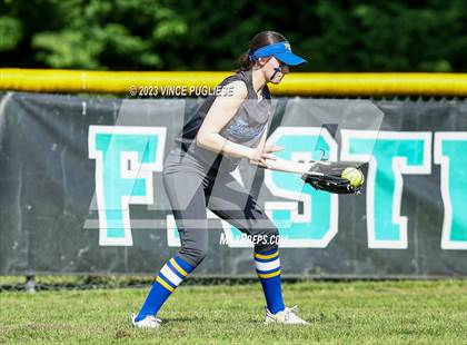 Thumbnail 3 in Rochester @ Tumwater photogallery.