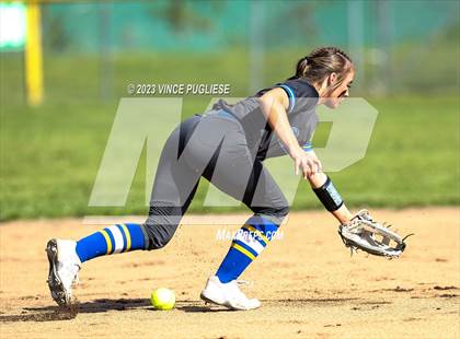 Thumbnail 2 in Rochester @ Tumwater photogallery.