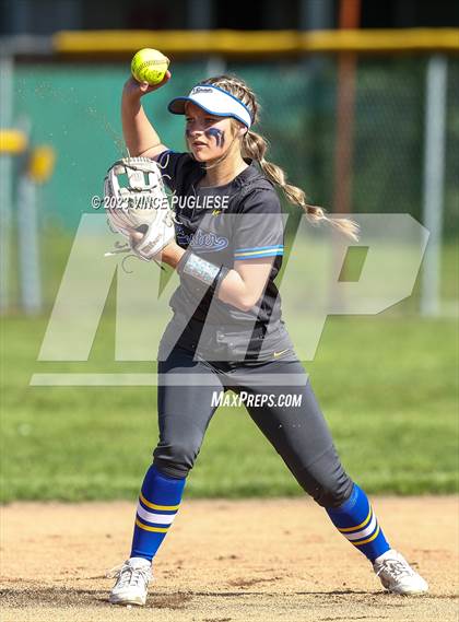Thumbnail 2 in Rochester @ Tumwater photogallery.