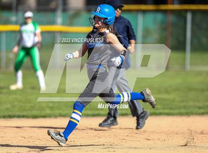 Thumbnail 3 in Rochester @ Tumwater photogallery.