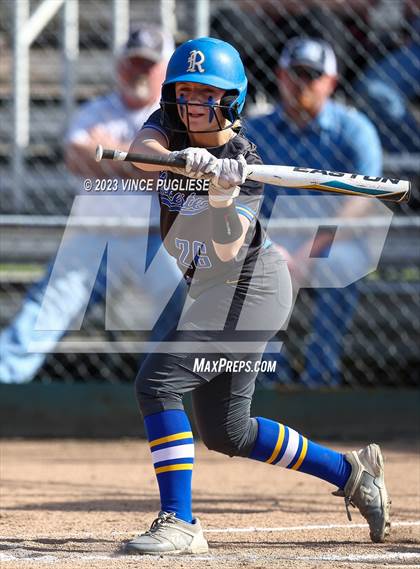 Thumbnail 3 in Rochester @ Tumwater photogallery.