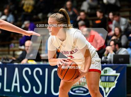 Thumbnail 3 in Plainfield vs Evansville Central photogallery.