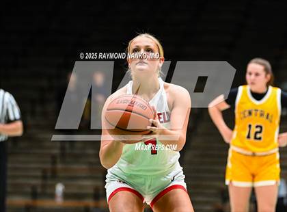 Thumbnail 1 in Plainfield vs Evansville Central photogallery.