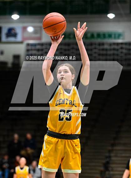 Thumbnail 2 in Plainfield vs Evansville Central photogallery.