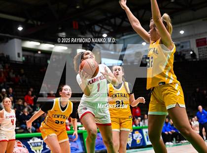 Thumbnail 2 in Plainfield vs Evansville Central photogallery.