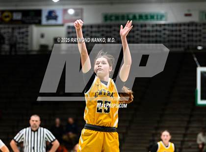 Thumbnail 2 in Plainfield vs Evansville Central photogallery.