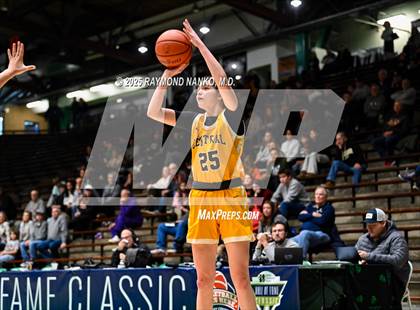 Thumbnail 2 in Plainfield vs Evansville Central photogallery.