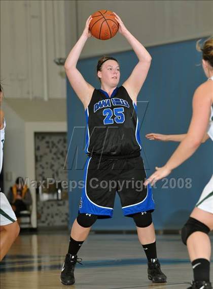 Thumbnail 3 in Dana Hills vs. Edison (Larry Doyle Tournament) photogallery.