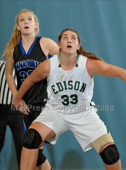 Thumbnail 2 in Dana Hills vs. Edison (Larry Doyle Tournament) photogallery.