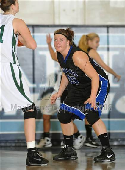 Thumbnail 3 in Dana Hills vs. Edison (Larry Doyle Tournament) photogallery.