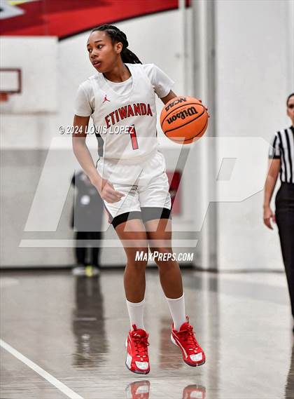 Thumbnail 3 in Chino Hills @ Etiwanda photogallery.