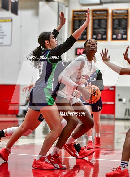 Thumbnail 1 in Chino Hills @ Etiwanda photogallery.