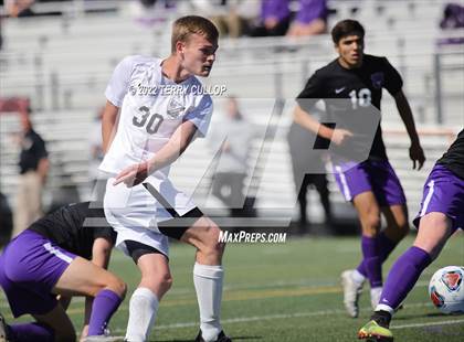 Thumbnail 2 in Lehi vs. Stansbury (UHSAA 5A Semifinal) photogallery.