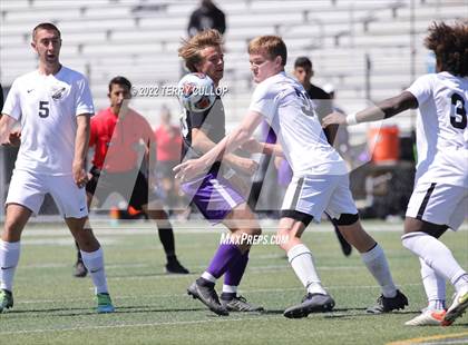 Thumbnail 2 in Lehi vs. Stansbury (UHSAA 5A Semifinal) photogallery.