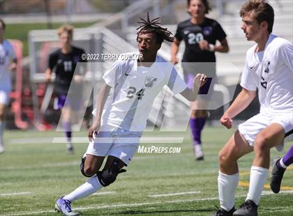 Thumbnail 3 in Lehi vs. Stansbury (UHSAA 5A Semifinal) photogallery.