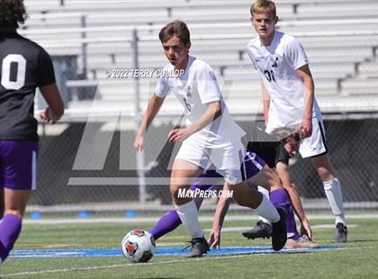Thumbnail 3 in Lehi vs. Stansbury (UHSAA 5A Semifinal) photogallery.