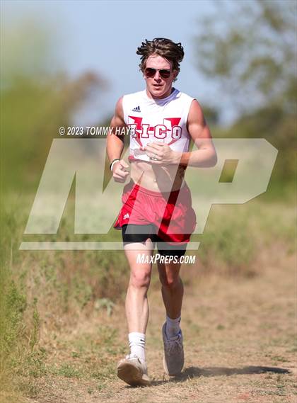 Thumbnail 2 in Brock Cross Country Meet photogallery.