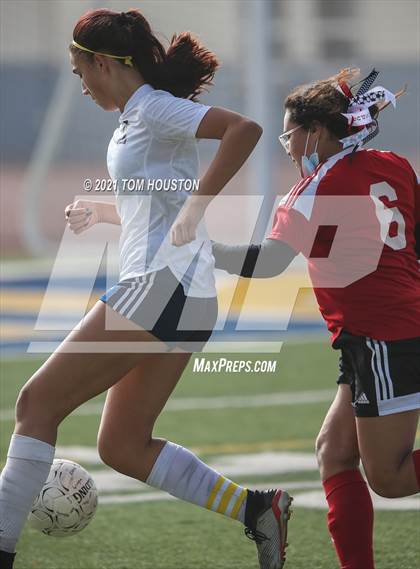 Thumbnail 2 in St. Lucy's vs. Gladstone photogallery.