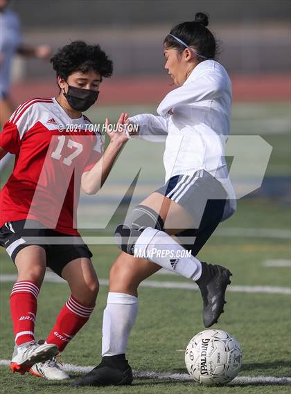 Thumbnail 2 in St. Lucy's vs. Gladstone photogallery.