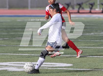 Thumbnail 2 in St. Lucy's vs. Gladstone photogallery.