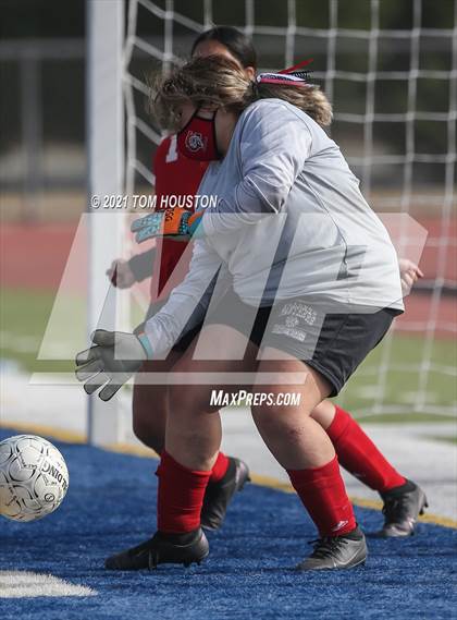 Thumbnail 2 in St. Lucy's vs. Gladstone photogallery.