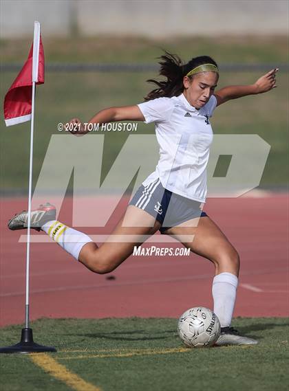 Thumbnail 2 in St. Lucy's vs. Gladstone photogallery.