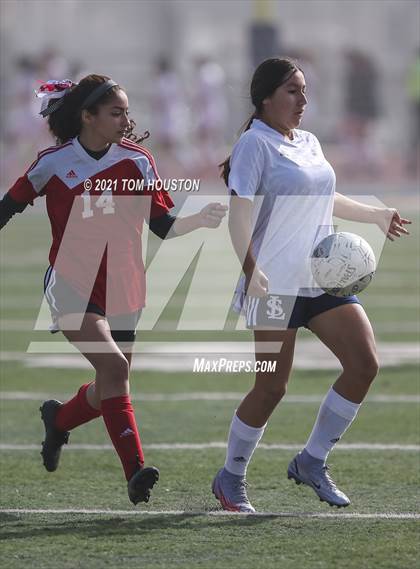 Thumbnail 1 in St. Lucy's vs. Gladstone photogallery.