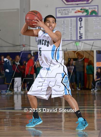 Thumbnail 1 in Weston Ranch vs. Clovis North (St. Hope Elite Classic) photogallery.