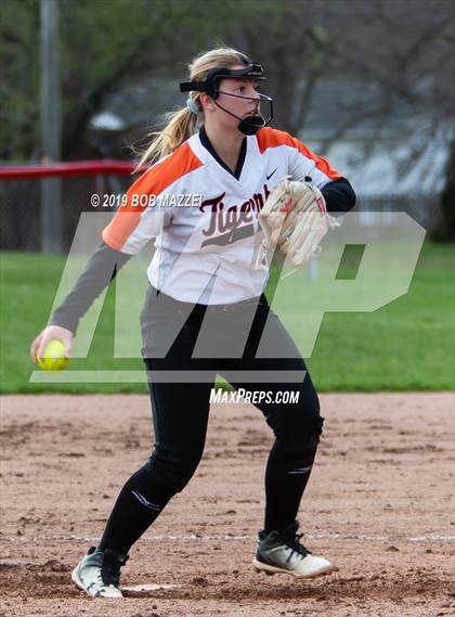 Thumbnail 2 in Wellsville @ Columbiana photogallery.