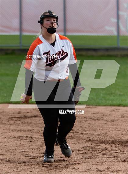 Thumbnail 1 in Wellsville @ Columbiana photogallery.