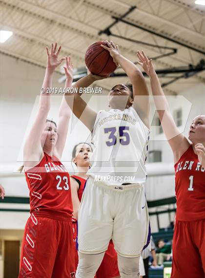 Thumbnail 1 in Central Arkansas Christian v Glen Rose (AAA 3A District Playoff) photogallery.