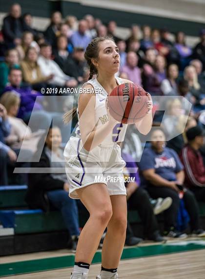 Thumbnail 2 in Central Arkansas Christian v Glen Rose (AAA 3A District Playoff) photogallery.