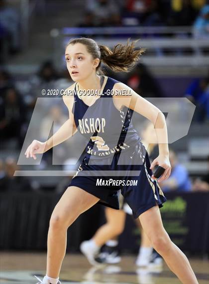 Thumbnail 3 in Weldon vs. Bishop McGuinness (NCHSAA 1A Regional Playoff) photogallery.