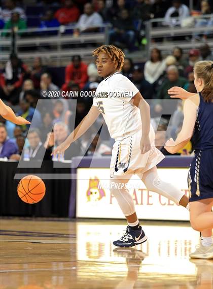 Thumbnail 3 in Weldon vs. Bishop McGuinness (NCHSAA 1A Regional Playoff) photogallery.