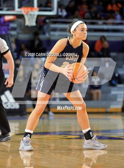 Thumbnail 3 in Weldon vs. Bishop McGuinness (NCHSAA 1A Regional Playoff) photogallery.