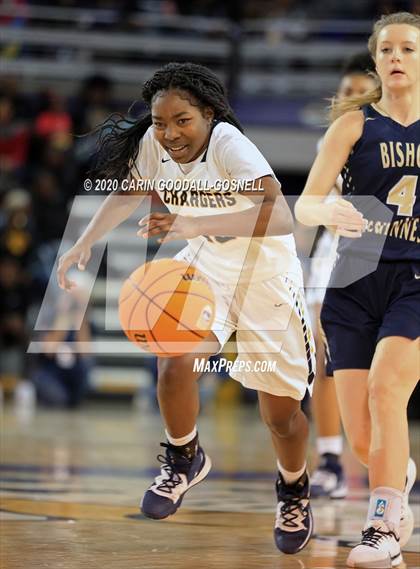Thumbnail 2 in Weldon vs. Bishop McGuinness (NCHSAA 1A Regional Playoff) photogallery.