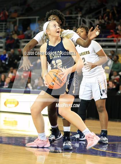 Thumbnail 1 in Weldon vs. Bishop McGuinness (NCHSAA 1A Regional Playoff) photogallery.