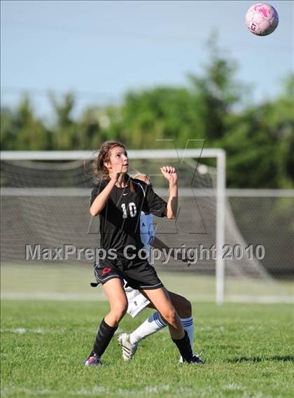 Thumbnail 3 in Bradford vs. Brookfield Central (Muskego Invite) photogallery.