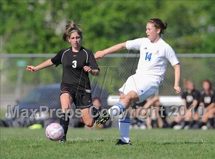 Thumbnail 3 in Bradford vs. Brookfield Central (Muskego Invite) photogallery.
