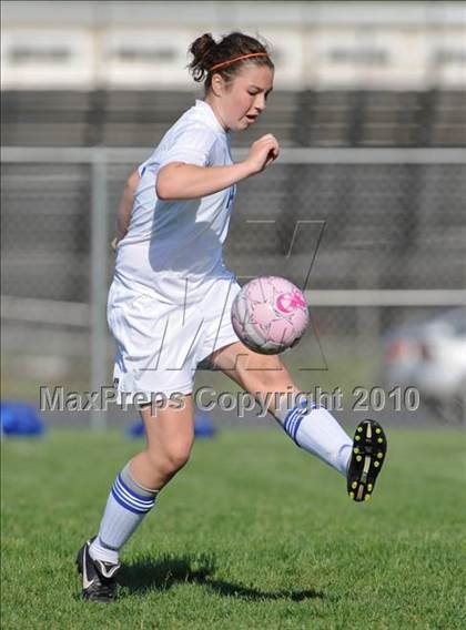 Thumbnail 3 in Bradford vs. Brookfield Central (Muskego Invite) photogallery.
