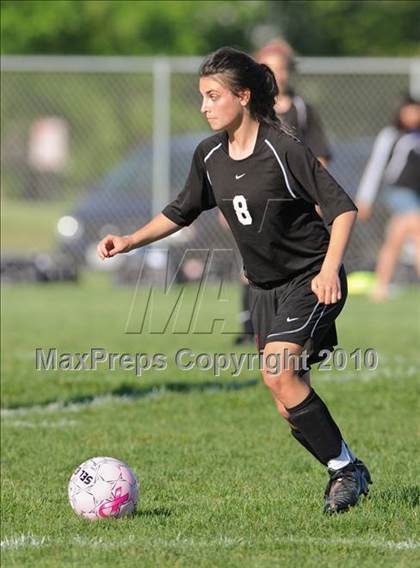 Thumbnail 2 in Bradford vs. Brookfield Central (Muskego Invite) photogallery.
