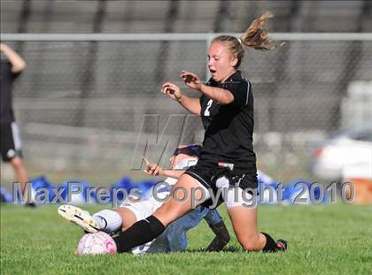Thumbnail 3 in Bradford vs. Brookfield Central (Muskego Invite) photogallery.