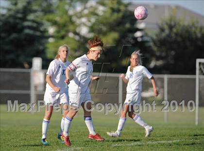 Thumbnail 2 in Bradford vs. Brookfield Central (Muskego Invite) photogallery.