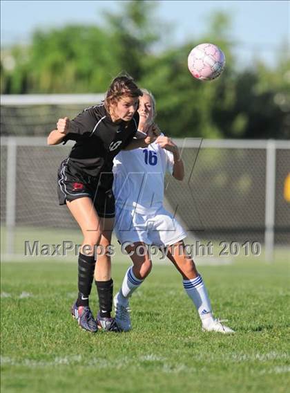 Thumbnail 3 in Bradford vs. Brookfield Central (Muskego Invite) photogallery.