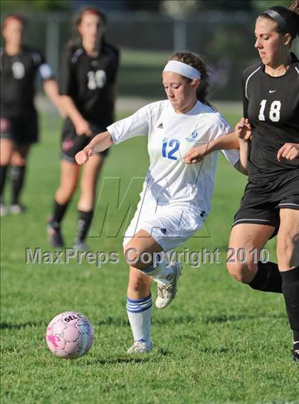 Thumbnail 3 in Bradford vs. Brookfield Central (Muskego Invite) photogallery.
